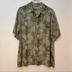 Batek Bay Rayon Pineapple Palm Short Sleeve Hawaiian Shirt